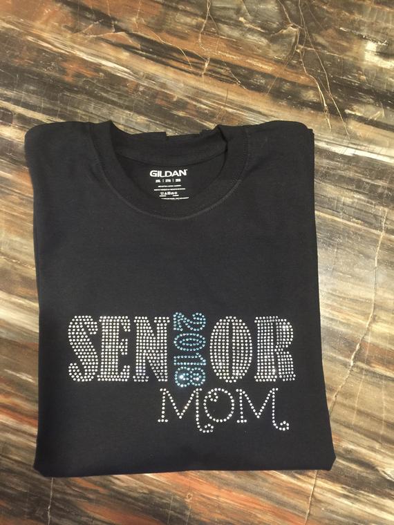 Senior Mom with Year Rhinestone T-Shirt – Ruby Blu